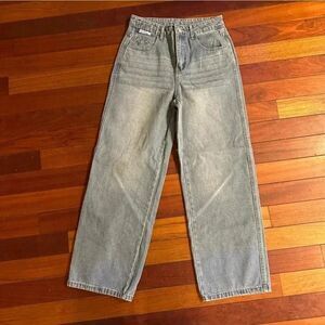 Womens blue denim straight leg jeans size large